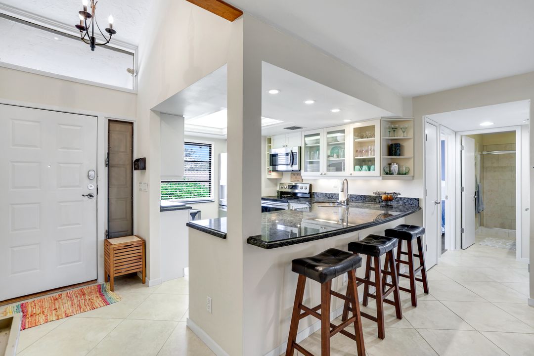 4092 Belair Ln #15, Naples, FL 34103