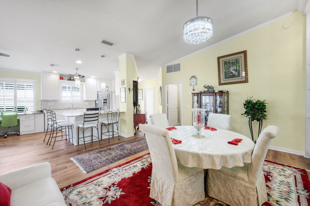 5425 Guadeloupe Way, Naples, FL 34119