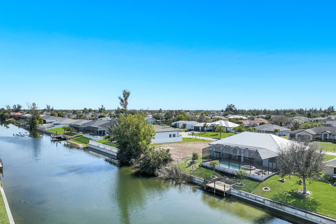 1417 SW 28th Terrace, Cape Coral, FL 33914