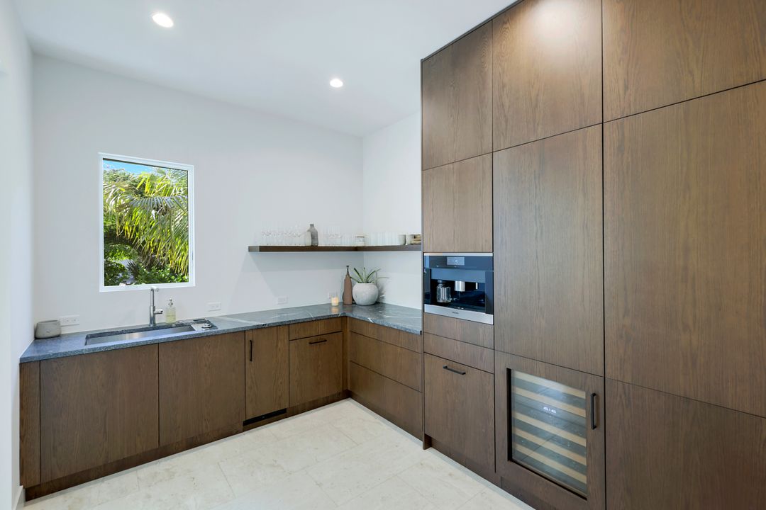 14 Sabre Ln, Naples, FL 34102