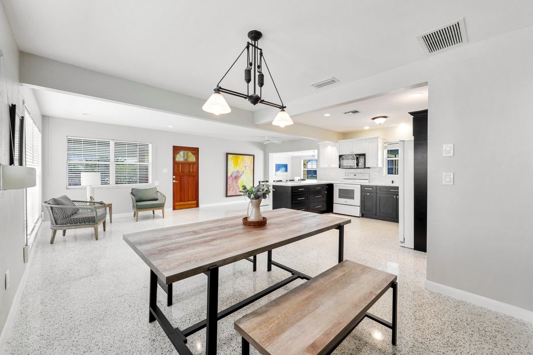 1720 Cascade Way, North Fort Myers, FL 33917