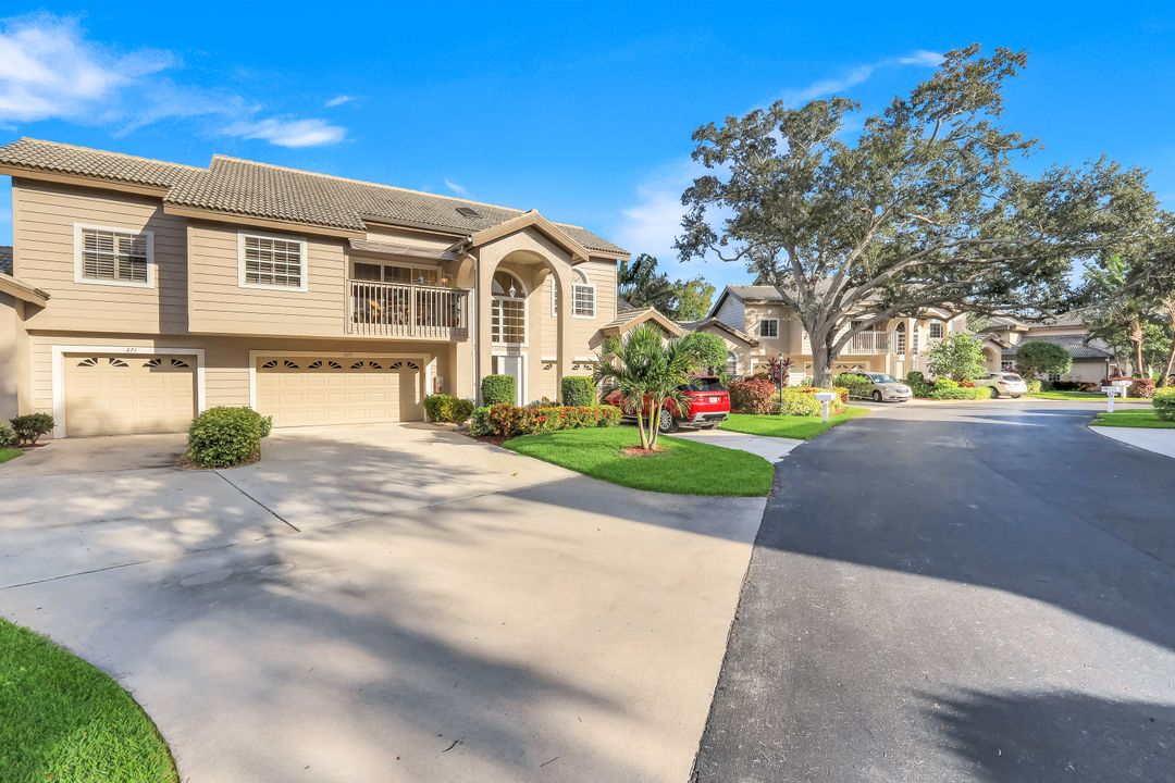 269 Perignon Pl, Naples, FL 34119