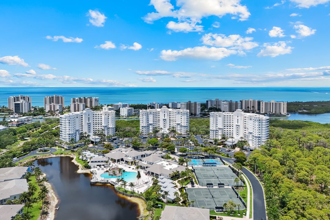 315 Dunes Blvd #707, Naples, FL 34110