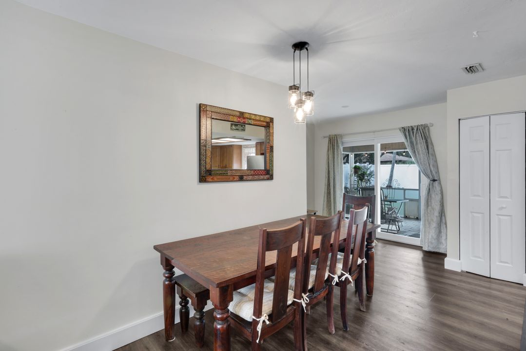 27051 Edgewood St, Bonita Springs, FL 34135