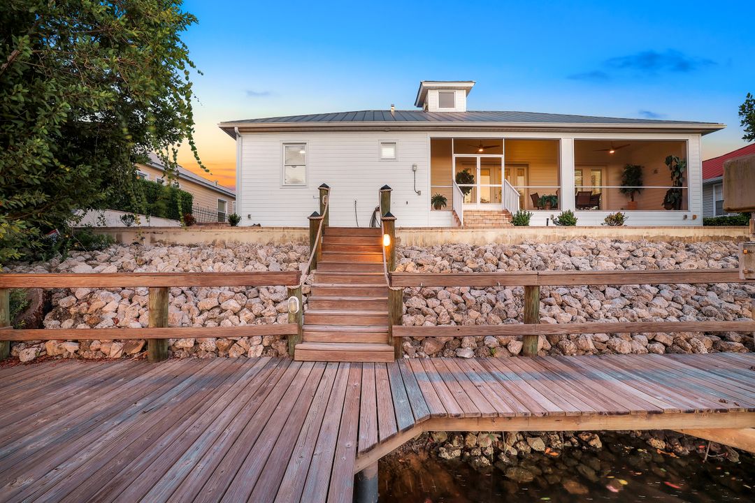 27080 Flamingo Dr, Bonita Springs, FL 34135