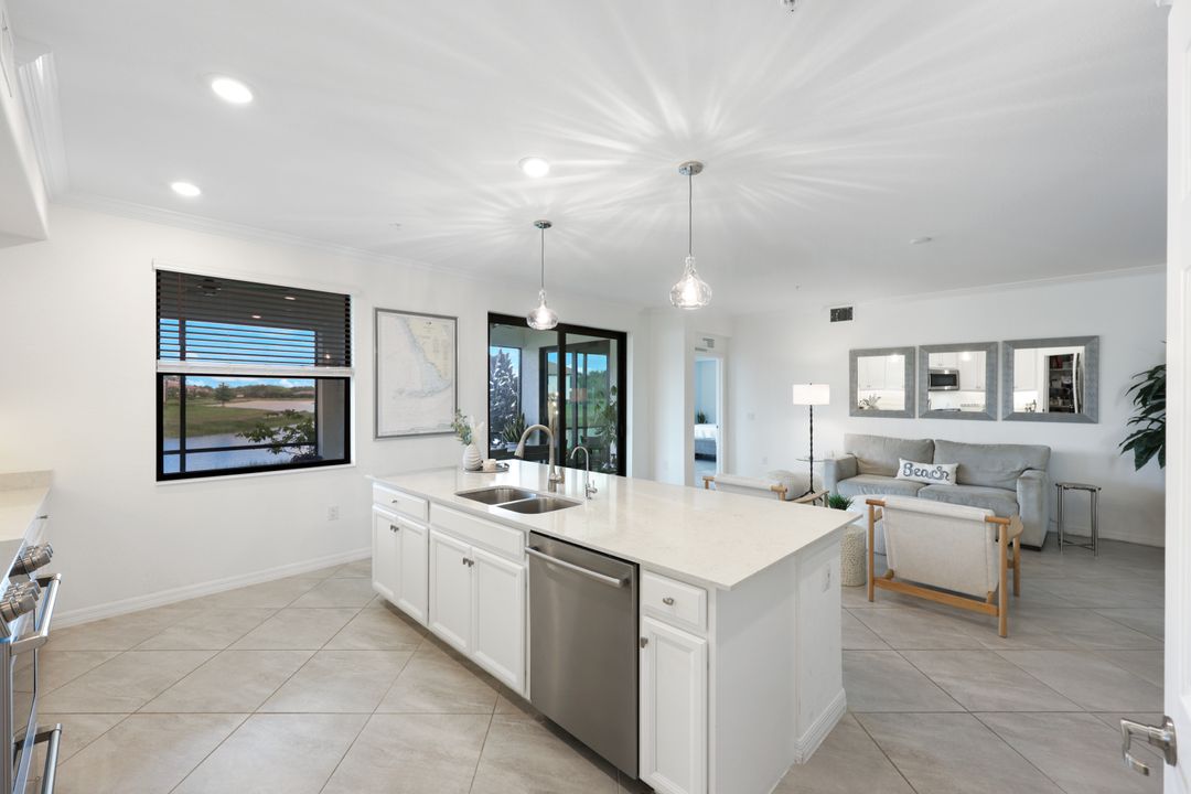 12003 Hawthorn Lake Dr  #101, Fort Myers, FL 33913