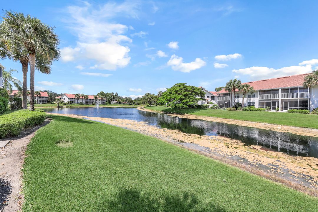 4970 Deerfield Way #103, Naples, FL 34110