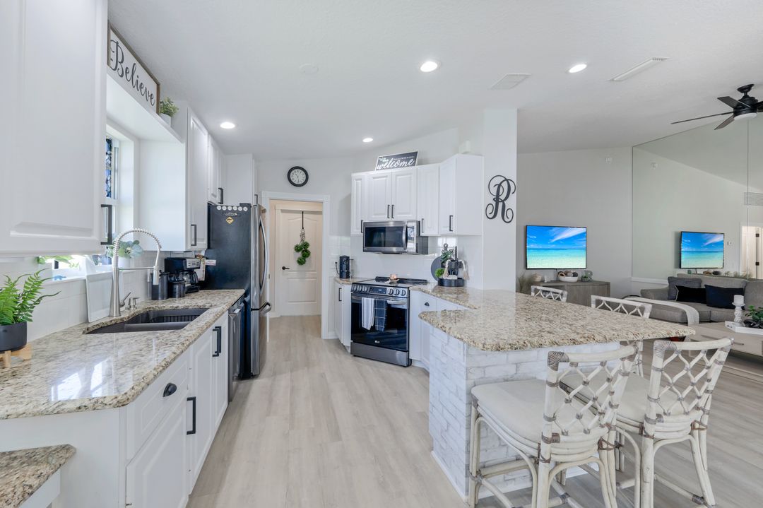 4744 Maupiti Way, Naples, FL 34119