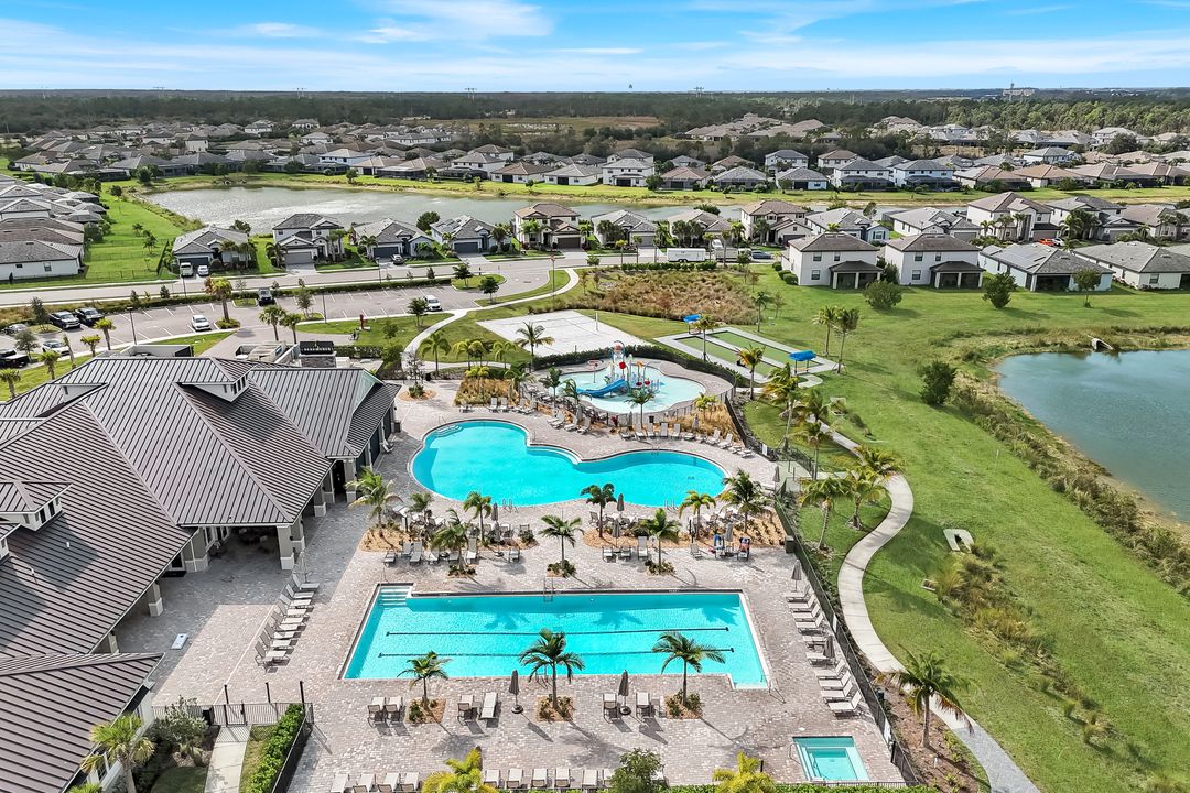 11212 Canopy Loop, Fort Myers, FL 33913