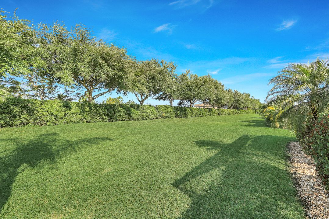 20626 Torre Del Lago St, Estero, FL 33928