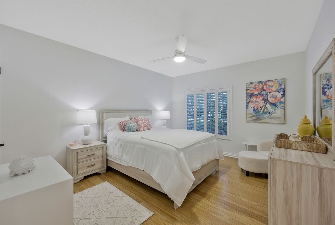 780 Willowbrook Dr #701, Naples, FL 34108