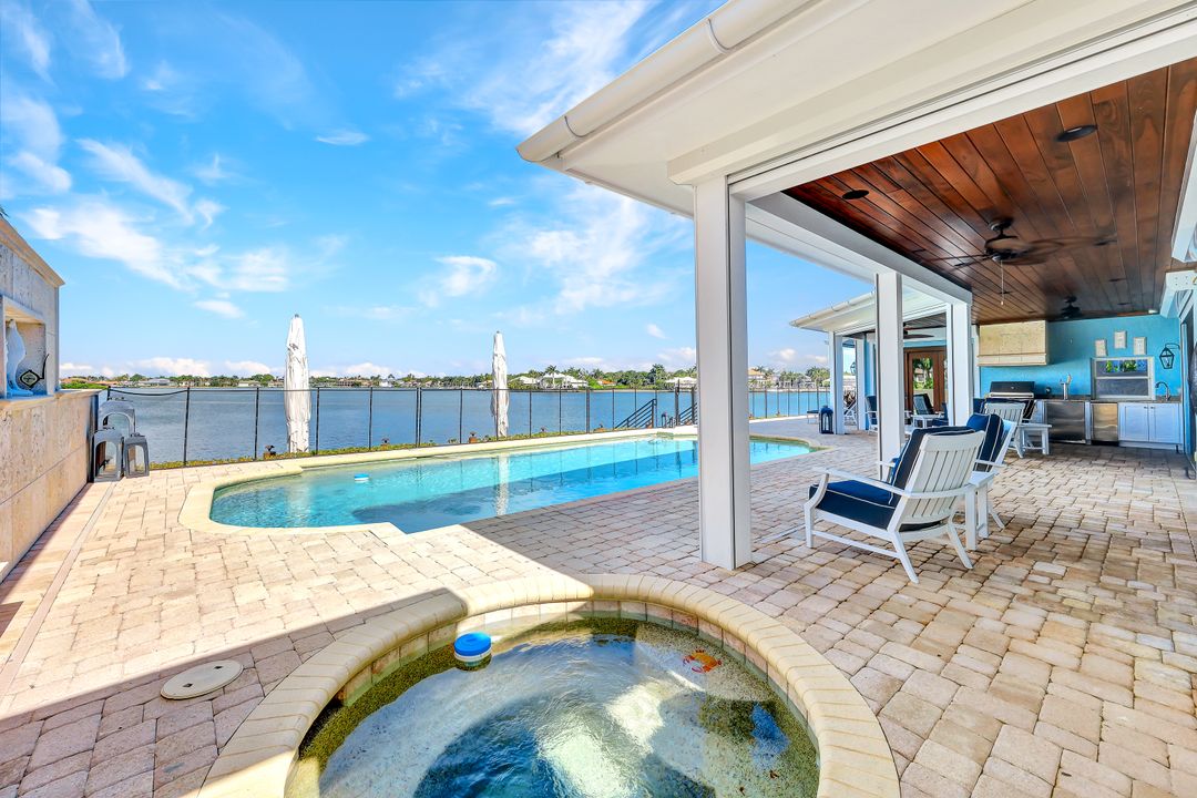 1431 Quintara Ct, Marco Island, FL 34145