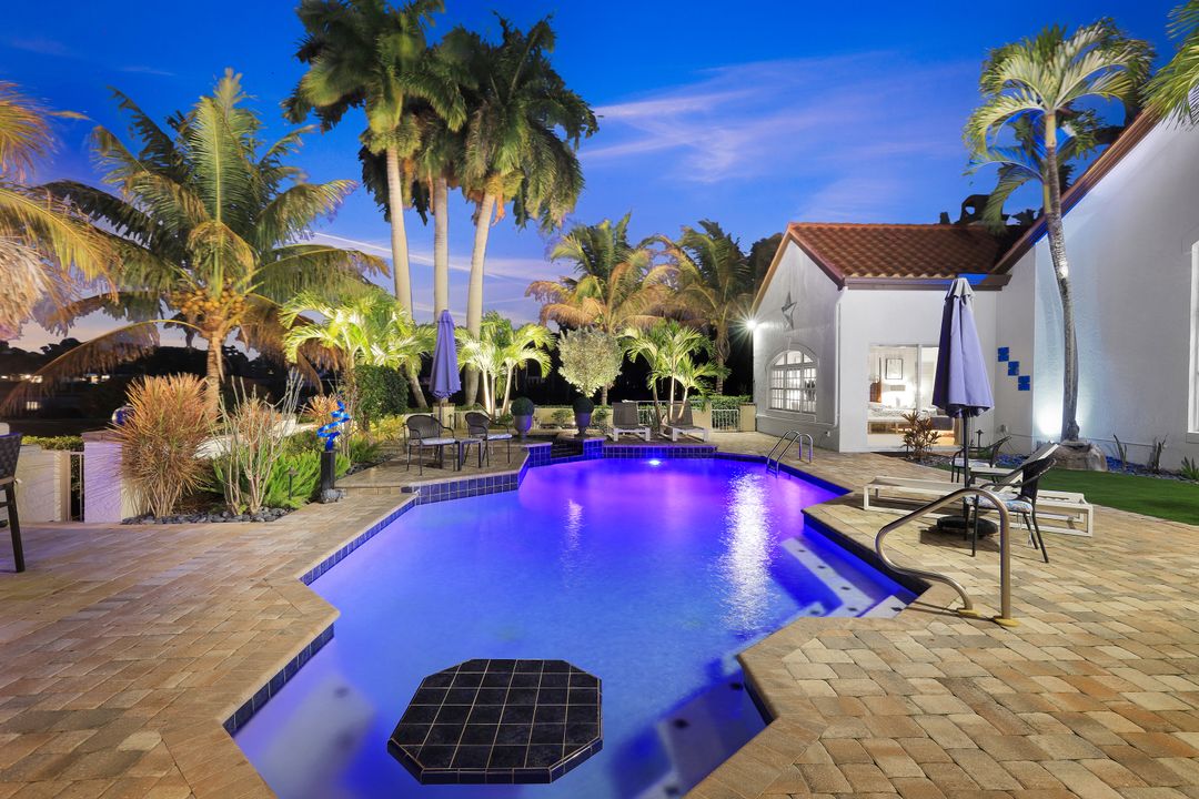 4401 Pond Apple Dr S, Naples, FL 34119