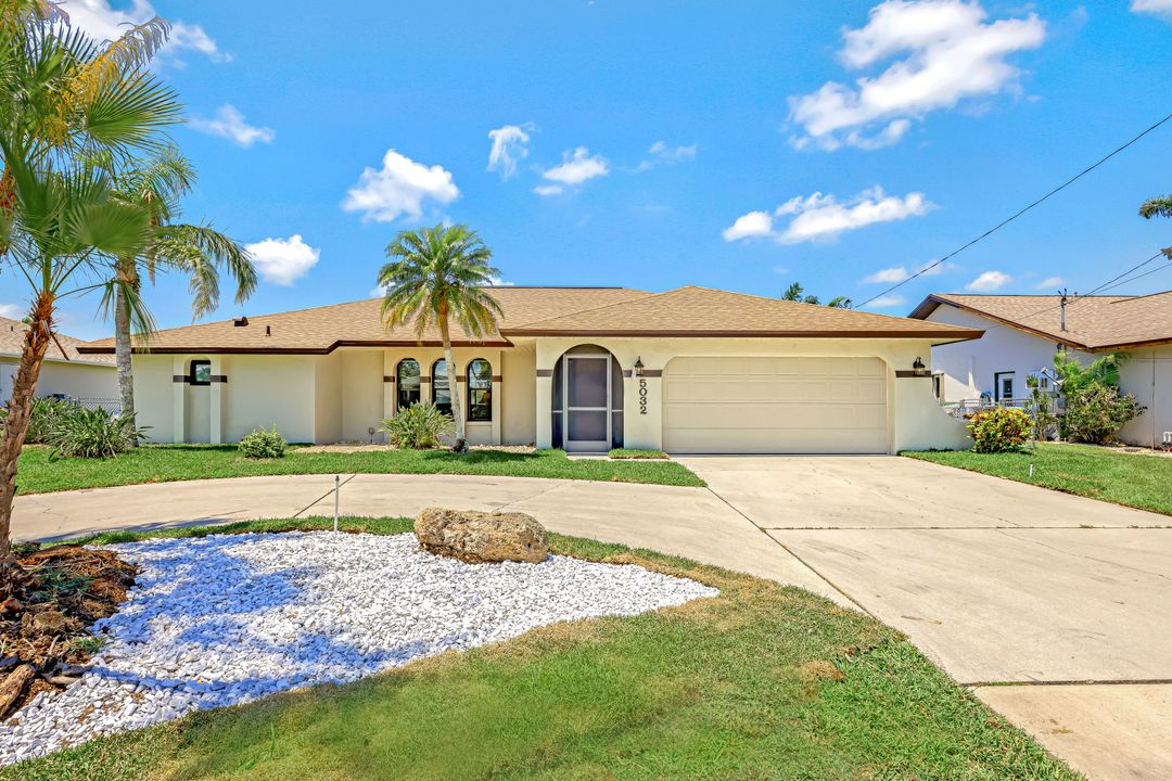 5032 Skyline Blvd, Cape Coral, FL 33914