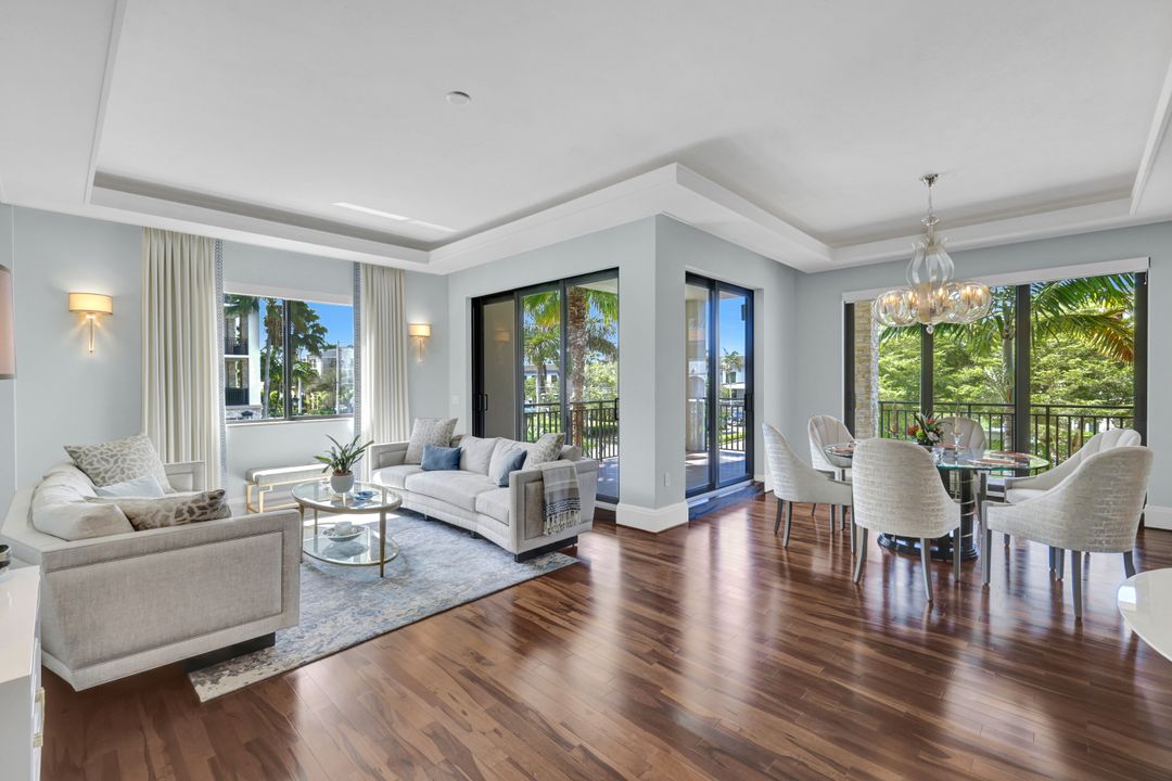 1035 3rd Ave S #201, Naples, FL 34102