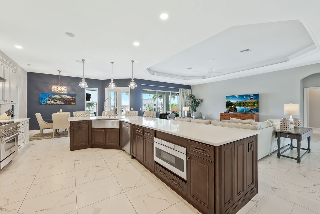4837 Regal Dr, Bonita Springs, FL 34134