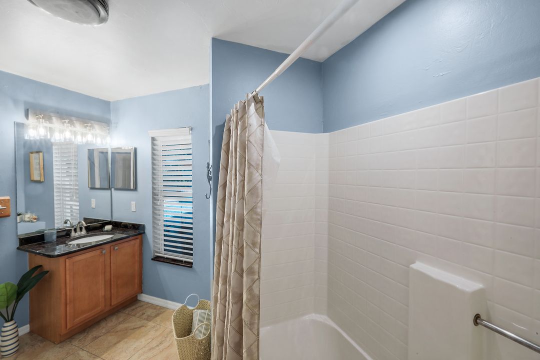 4845 20th SE, Naples , FL 34117