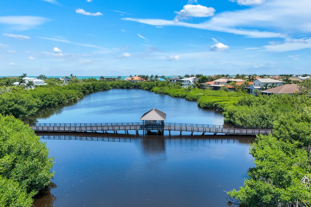 834 Hideaway Cir W, Marco Island, FL 34145