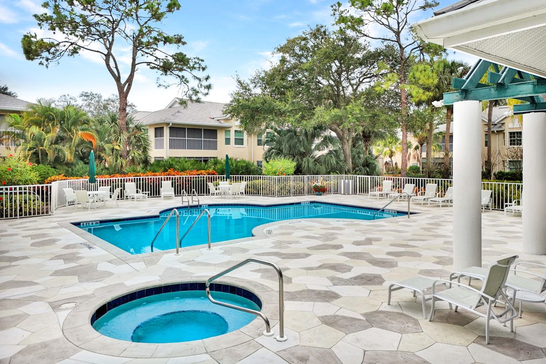 2847 Aintree Ln #A-104, Naples, FL 34112