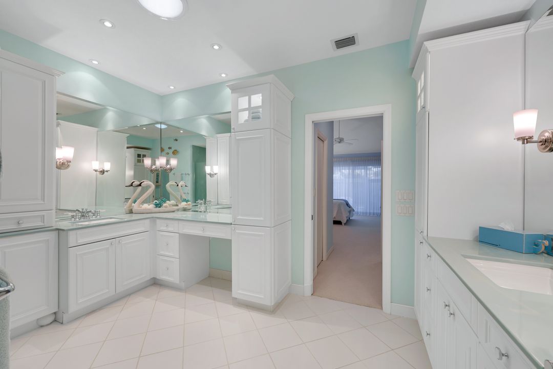 3762 Haldeman Creek Dr, Naples, FL 34112