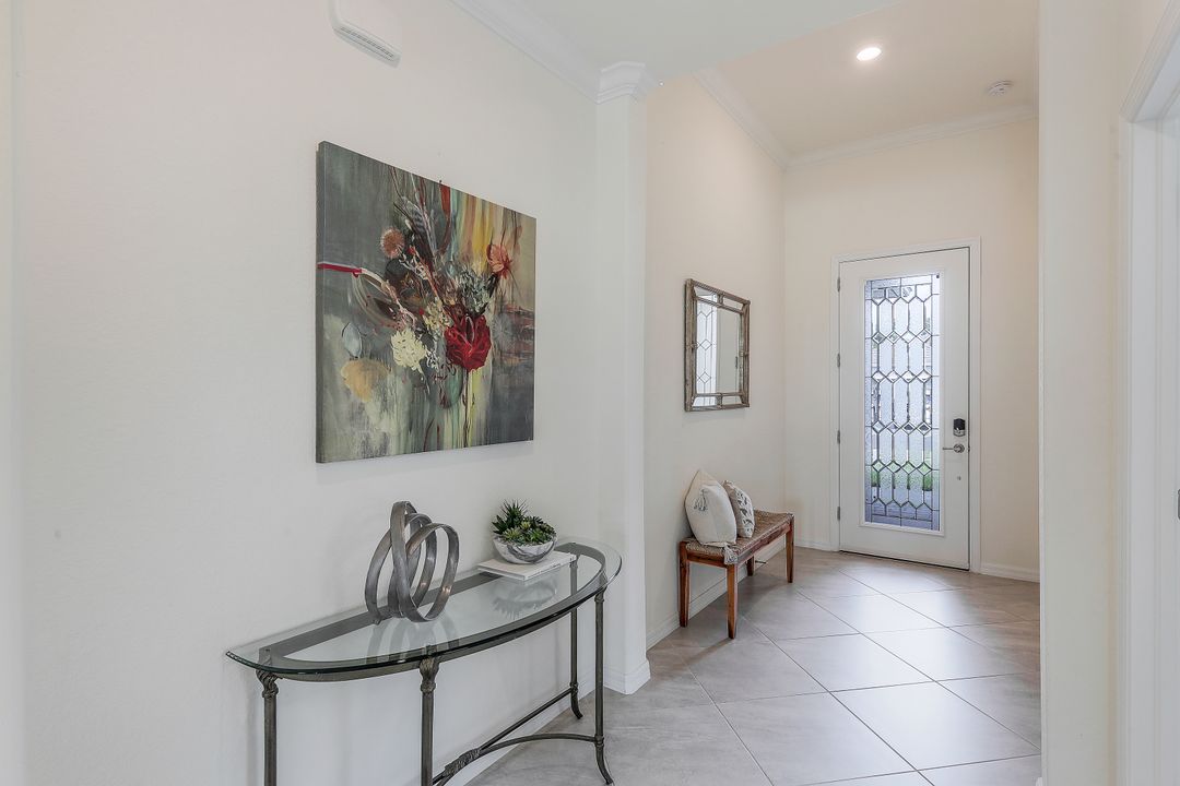 2214 Cara Cara Way, Naples, FL 34120