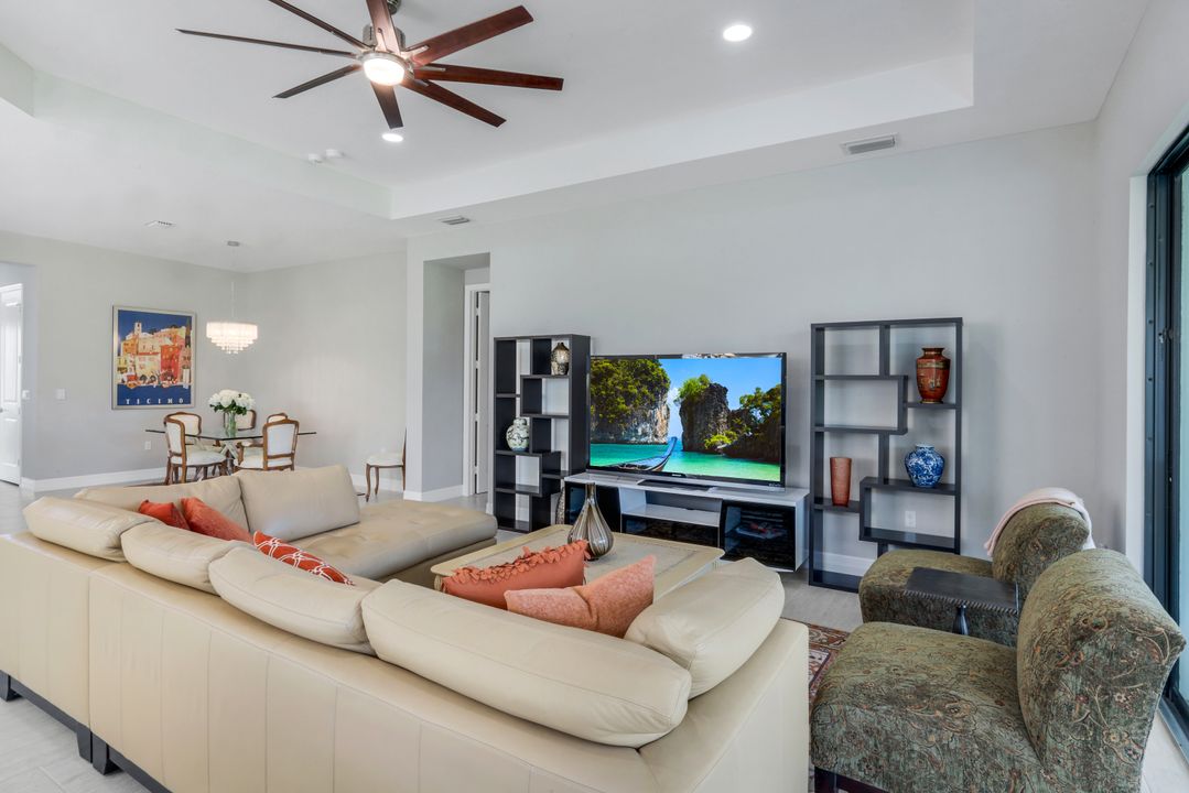 4118 Aspen Chase Dr, Naples, FL 34119