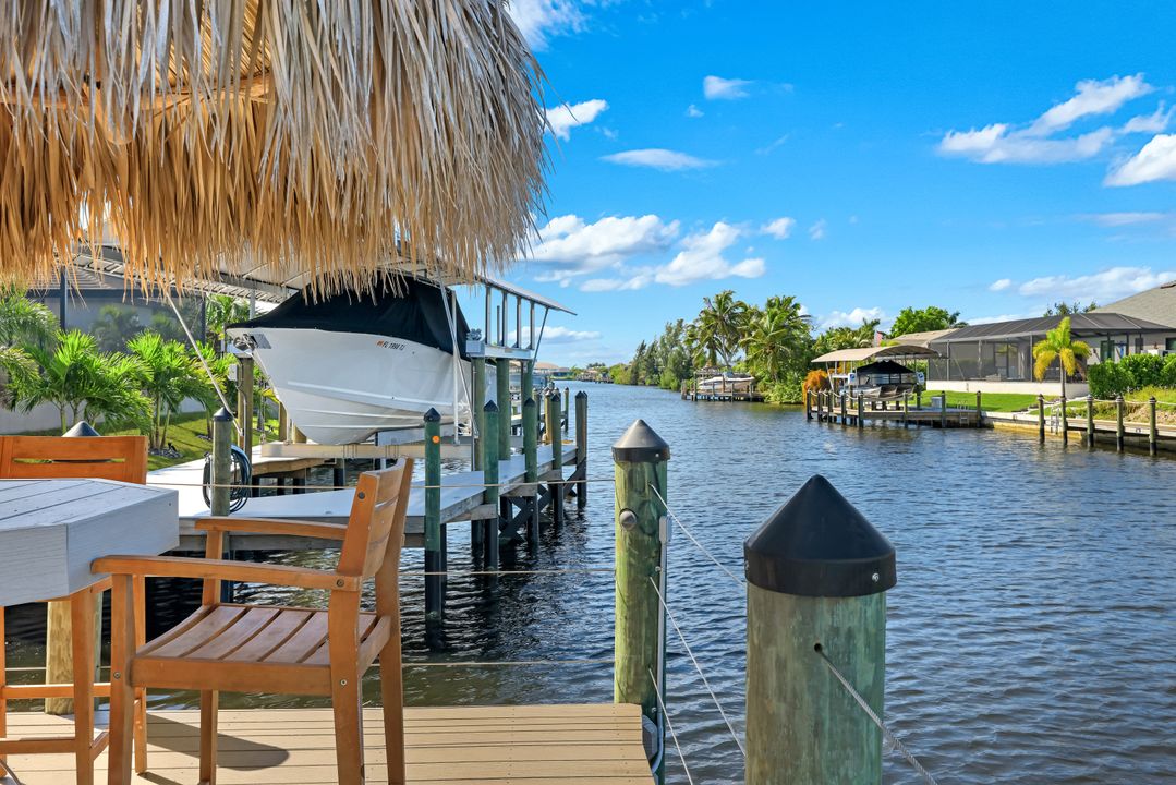 1030 NW 38th Pl, Cape Coral, FL 33993
