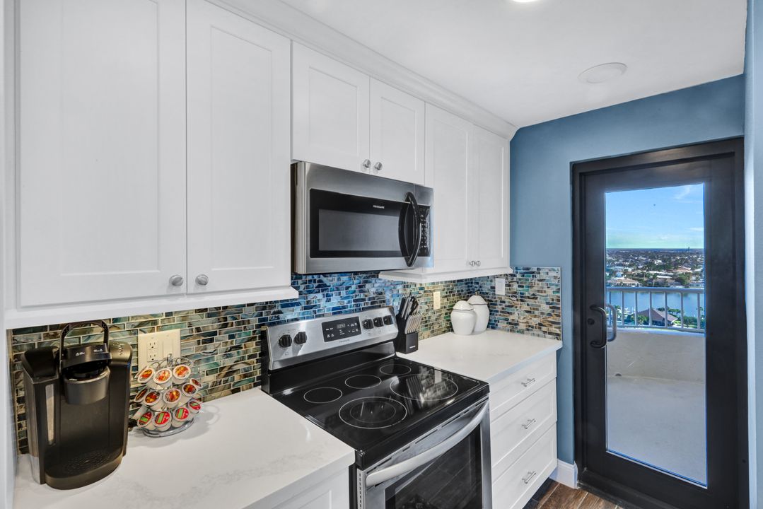 380 Seaview Ct #1703, Marco Island, FL 34145