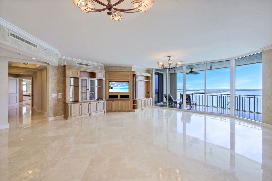 970 Cape Marco Dr #2002, Marco Island, FL 34145
