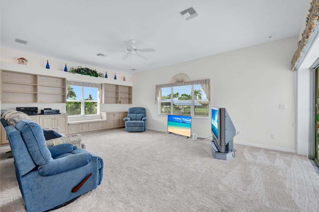 2197 Havana Ave, Fort Myers, FL 33905