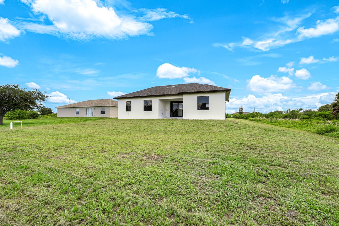 174 Partridge St, Lehigh Acres, FL 33974
