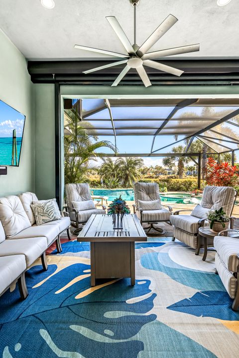 6320 Lyford Isle Dr, Naples, FL 34112