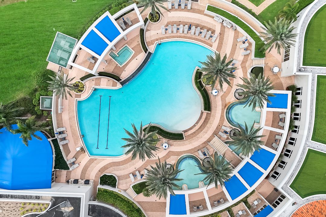 4951 Bonita Bay Blvd #PH302, Bonita Springs, FL 34134