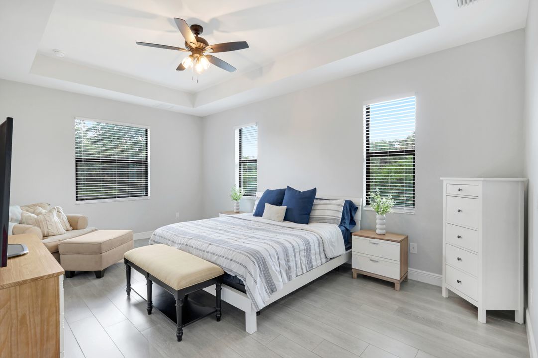 763 35th Ave NW, Naples, FL 34120
