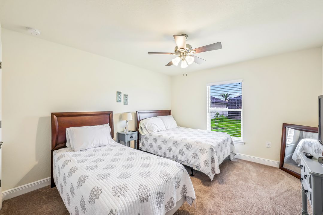 2801 SW 35th St, Cape Coral, FL 33914