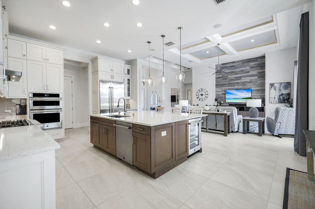 20266 Tiger Ct, Estero, FL 33928