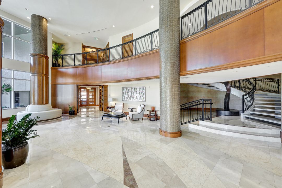 4501 Gulf Shore Blvd N #603, Naples, FL 34103