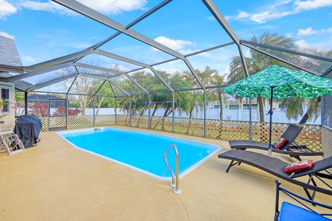 104 Heritage Way, Naples, FL 34110