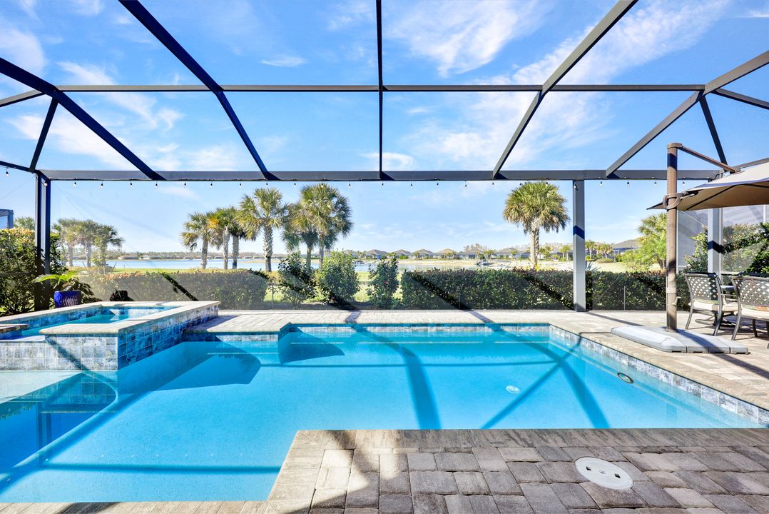 13480 Blue Bay Cir, Fort Myers, FL 33913