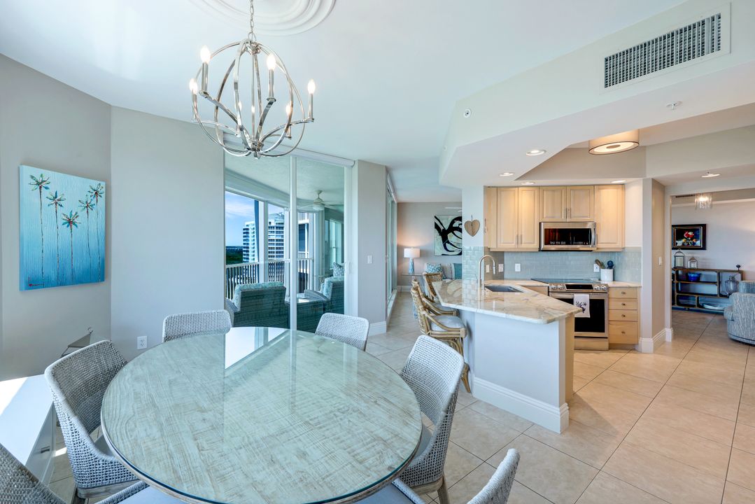 315 Dunes Blvd #1105, Naples, FL 34110