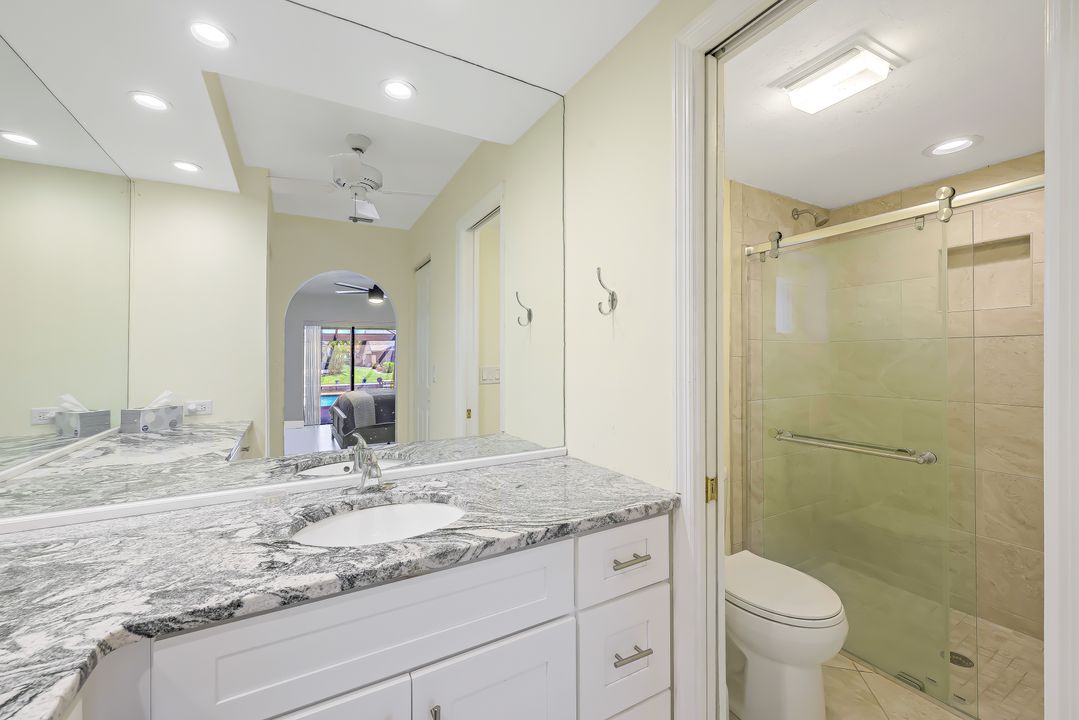 5032 Skyline Blvd, Cape Coral, FL 33914