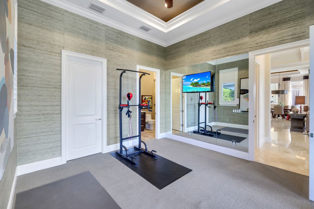 26180 Woodlyn Dr, Bonita Springs, FL 34134