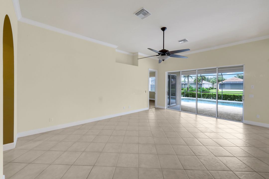 8929 Greenwich Hills Way, Fort Myers, FL 33908