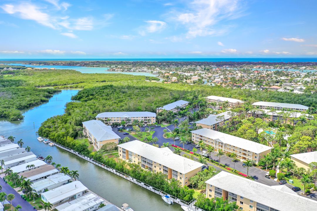 3061 Sandpiper Bay Cir #J206, Naples, FL 34112