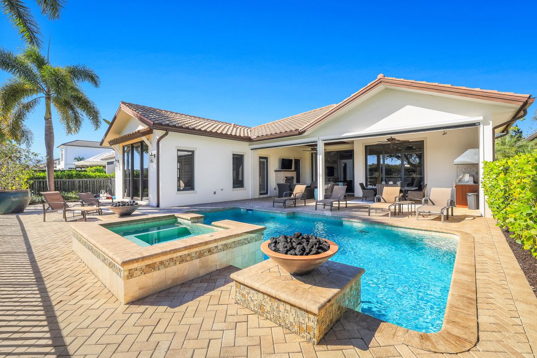 16812 Brightling Way, Naples, FL 34110