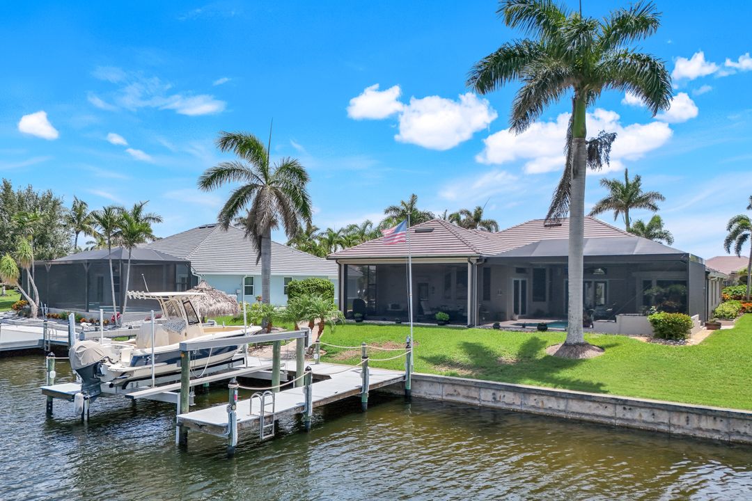 5606 Merlyn Ln, Cape Coral, FL 33914