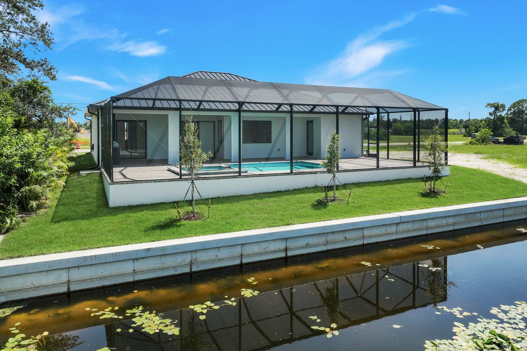 2617 Ceitus Pkwy, Cape Coral, FL 33991