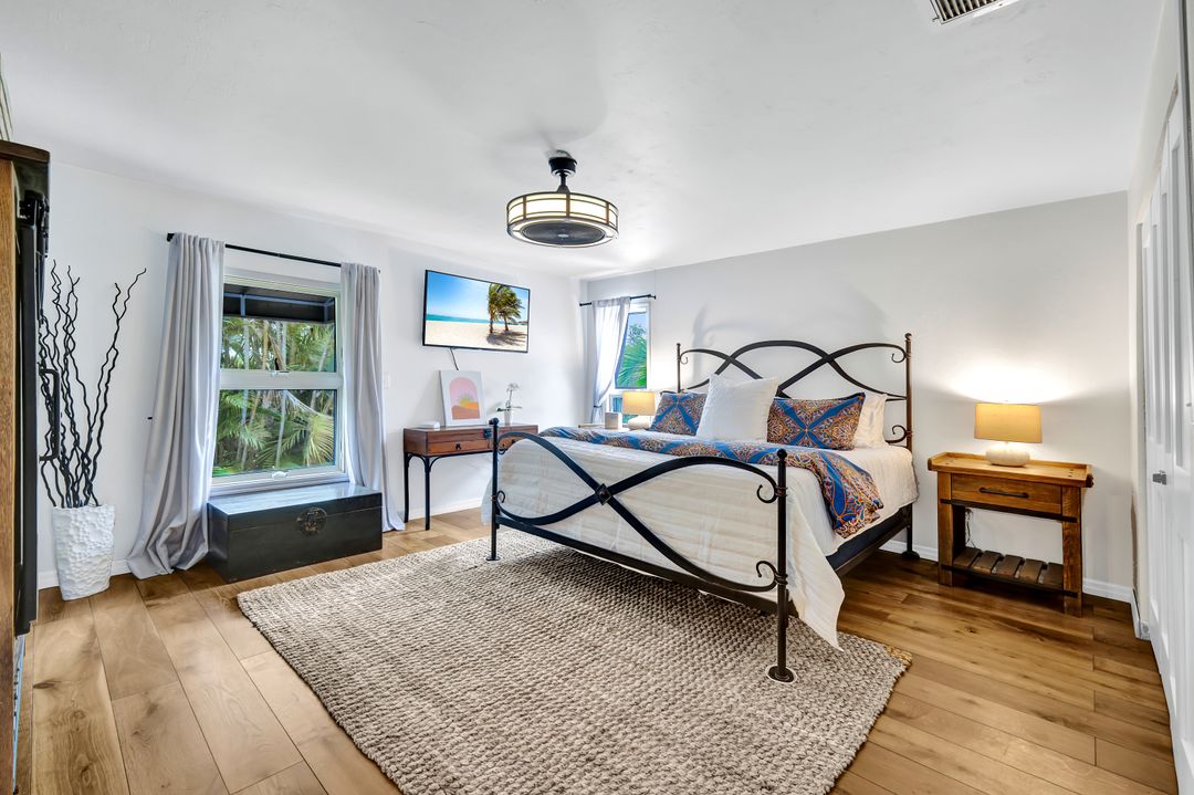 1600 Port Ave, Naples, FL 34104