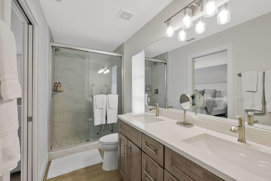 3060 70th St SW, Naples, FL 34105