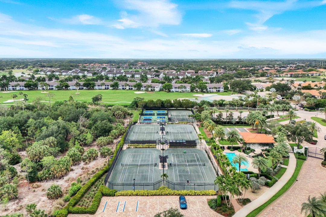 16358 Corsica Way #201, Naples, FL 34110